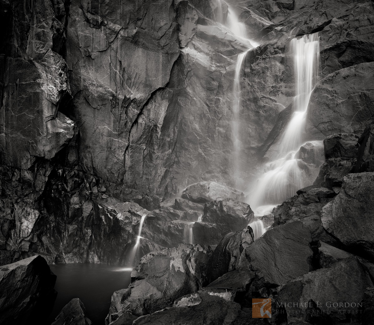 Pohono means “Spirit of the Puffing Wind” and is the&nbsp;Ahwahneechee Indian name for&nbsp;Bridalveil Fall.Logos and watermarks...